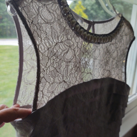 Ladies dress - Picture 2 of 5